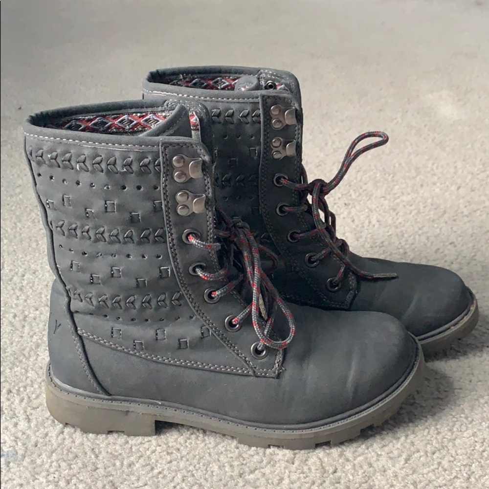 Roxy combat boots